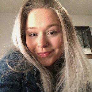 Meet your Posher, Hailey